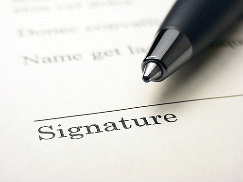 Effectively Obtaining a Signature in the Field